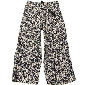 NWT- Tahari Womens Navy White Tropical Print Linen Wide-Leg, Large Cropped Pants